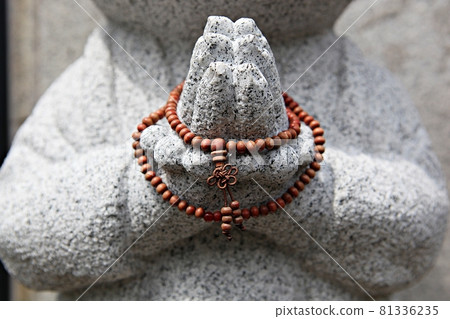 beads beads 81336235