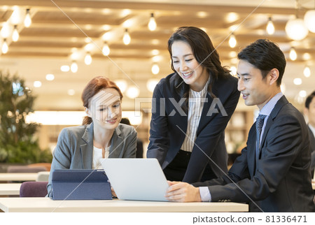 全球商務會議形象 81336471