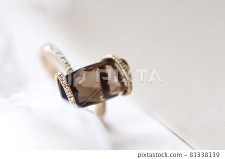 earring earring 81338139