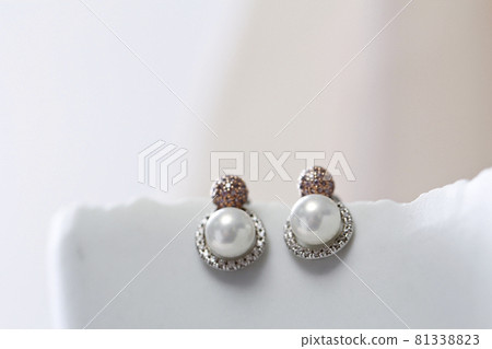 earring earring 81338823