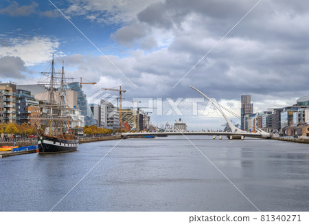 Samuel Beckett Bridge, Dublin, Ireland Samuel Beckett Bridge, Dublin, Ireland 81340271