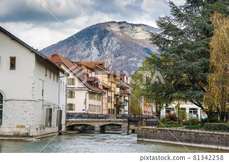 Thiou river in Annecy, France 81342258