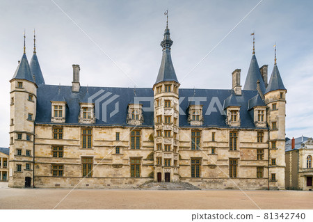 Palais ducal, Nevers, France Palais ducal, Nevers, France 81342740