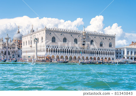 Doges Palace, Italian: Palazzo Ducale, view from boat in Venice, Italy. Doges Palace, Italian: Palazzo Ducale, view from boat in Venice, Italy. 81343843