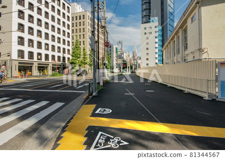 Widening construction site on Meiji-dori 81344567
