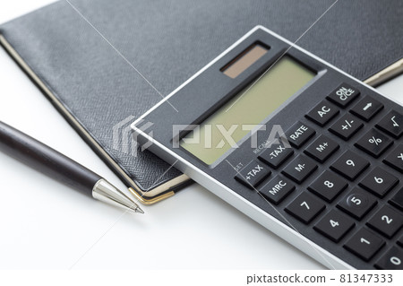 一個計算器 81347333