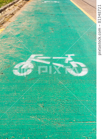 Bike Lane 81348721
