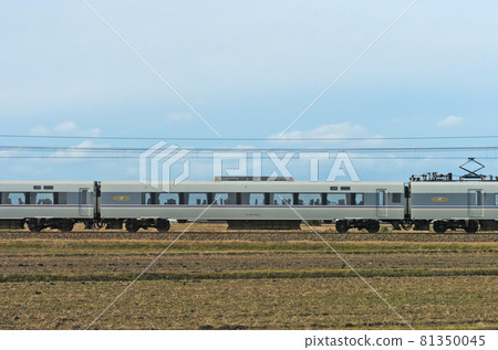 北陸本線三河加賀笠間JR西683系列S02編隊④佐哈683-2502(金澤)山邊 北陸本線三河加賀笠間JR西683系列S02編隊④佐哈683-2502(金澤)山邊 81350045