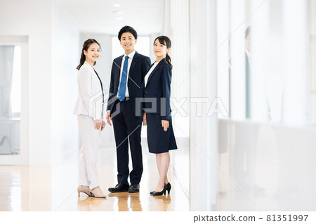 Portrait of a young business person Photographing cooperation: Japanese language school attached to Chuo Institute of Technology Portrait of a young business person Photographing cooperation: Japanese language school attached to Chuo Institute of Technology 81351997