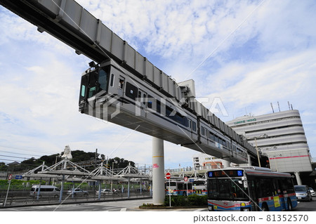 August Kamakura 1261 Shonan Monorail Ofuna Station and Ofuna Kannon 81352570