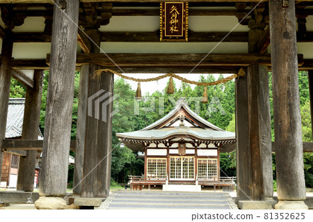 矢川神社(從塔門眺望主神社)【滋賀縣甲賀市甲南町森尻】 矢川神社(從塔門眺望主神社)【滋賀縣甲賀市甲南町森尻】 81352625