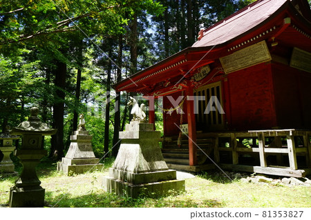 Tono heritage in early summer Shiraishi Inari Shrine and Inari hole 81353827