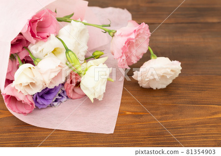 花束 81354903