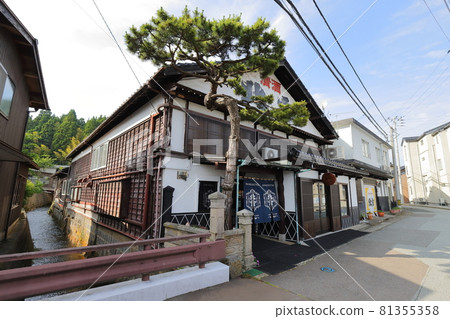 Niigata, Sado, Japanese sake brewery, Kitayuki Sake Brewery Niigata, Sado, Japanese sake brewery, Kitayuki Sake Brewery 81355358