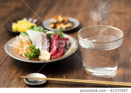 Sashimi, shochu, home drink, home drink Sashimi, shochu, home drink, home drink 81355987