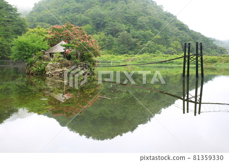 美麗的湖水倒影,一日休閒小鎮 美麗的湖水倒影,一日休閒小鎮 81359330
