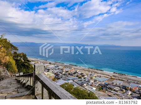 View from Kunozan Toshogu Omotesando 81363792