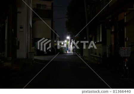 預防犯罪的形象：漆黑的夜路 81366440