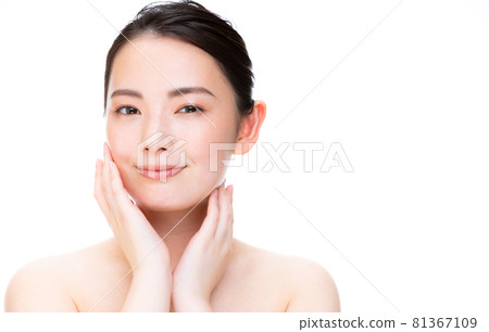 Beautiful woman Beautiful woman 81367109