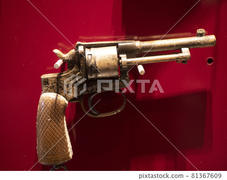 first world war wwi pistol first world war wwi pistol 81367609