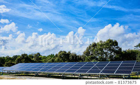 太陽能板 81373675