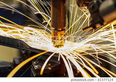 Industrial welding automotive 81377124