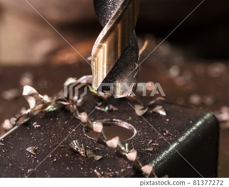 Electric drill to drill steel Electric drill to drill steel 81377272