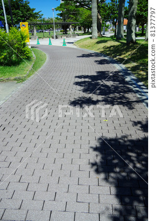 Park jogging course rubber block health Naha Onoyama Park 81377797
