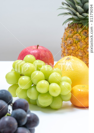 Image photo full of fruits 81379094