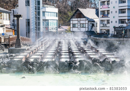 Kusatsu Town, Gunma Prefecture: A hot spring flowing through the symbolic Yubatake (water gutter) of Kusatsu Onsen 81381033