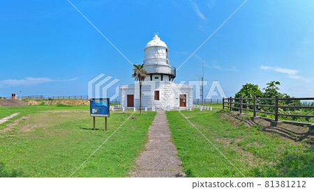 [Rokugo Sai Lighthouse] (High resolution version) Noroshimachi, Suzu City, Ishikawa Prefecture 81381212