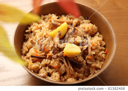 Cooked rice Cooked rice 81382408