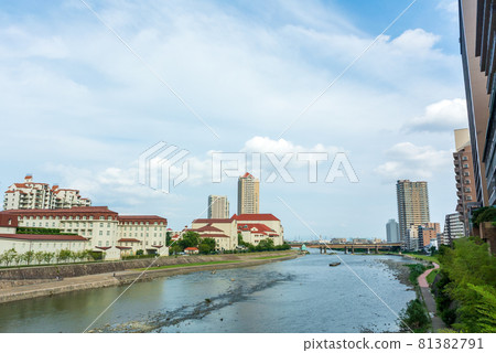 Takarazuka Grand Theater and Takarazuka Hotel 81382791