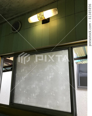 浴缸照明 81385856