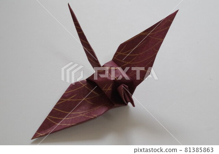 鶴摺紙 81385863