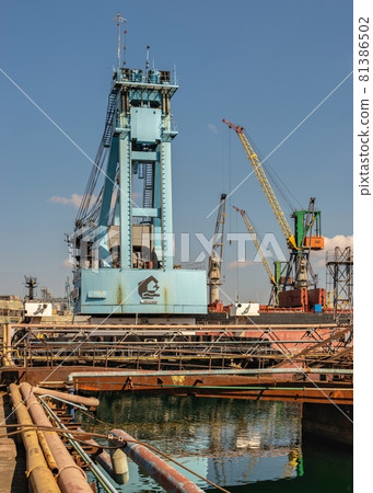 Large shipyard crane in Chernomorsk, Ukraine 81386502