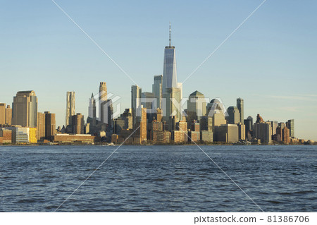 Manhattan Skyline from New Jersey at twilight, New York,USA. Manhattan Skyline from New Jersey at twilight, New York,USA. 81386706