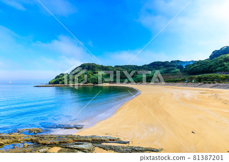 白濱海灘 [長崎縣松浦市高島市] 81387201