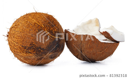 close up of a coconut craked into pieces 81392318