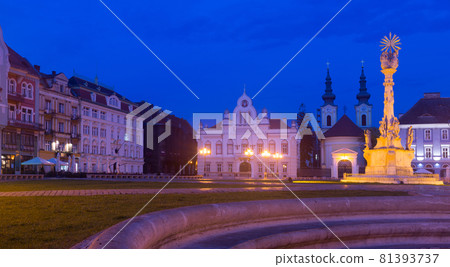 Trinity Column on Unirii Square, Timisoara 81393737