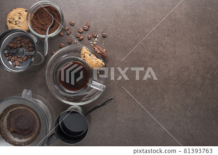 Filtered coffee 81393763