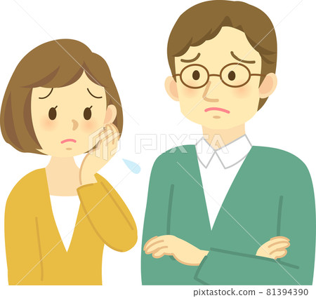 插圖素材：一對年輕夫婦面面相覷，愁眉苦臉的場景。 81394390