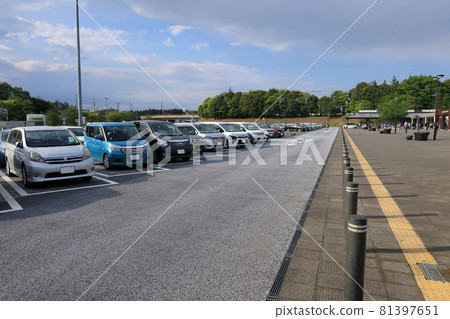Parking area of highway 81397651