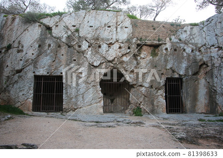 希臘哲學蘇格拉底監獄 81398633