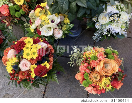 Florist up in Nash Markt, the largest market in Vienna, Austria Florist up in Nash Markt, the largest market in Vienna, Austria 81400454