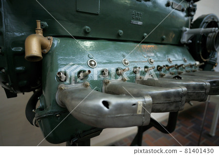 Yushukan Shipboard bomber "Comet" equipped Atsuta 21 type engine Details Yushukan Shipboard bomber "Comet" equipped Atsuta 21 type engine Details 81401430