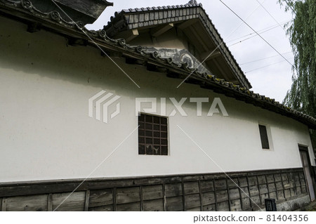 Kura, photo Kura of a townhouse that is often used as a location Kura of a hardware store in the Nakatsugawa area of Morioka City, Iwate Prefecture 81404356