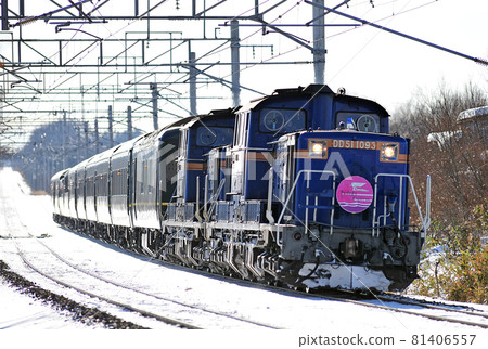 Chitose Line Shimamatsu-Kitahiroshima JR Hokkaido DD51-1093 (Hakodate) + 24 series Twilight Express Chitose Line Shimamatsu-Kitahiroshima JR Hokkaido DD51-1093 (Hakodate) + 24 series Twilight Express 81406557