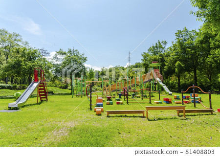 山形縣川西町的藍天和公園玩具 81408803