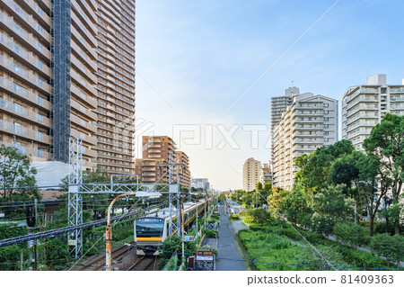 Cityscape Saiwai Ward, Kawasaki City, Kanagawa Prefecture, a high-rise condominium district near the Nambu Line and Kashimada Station 81409363